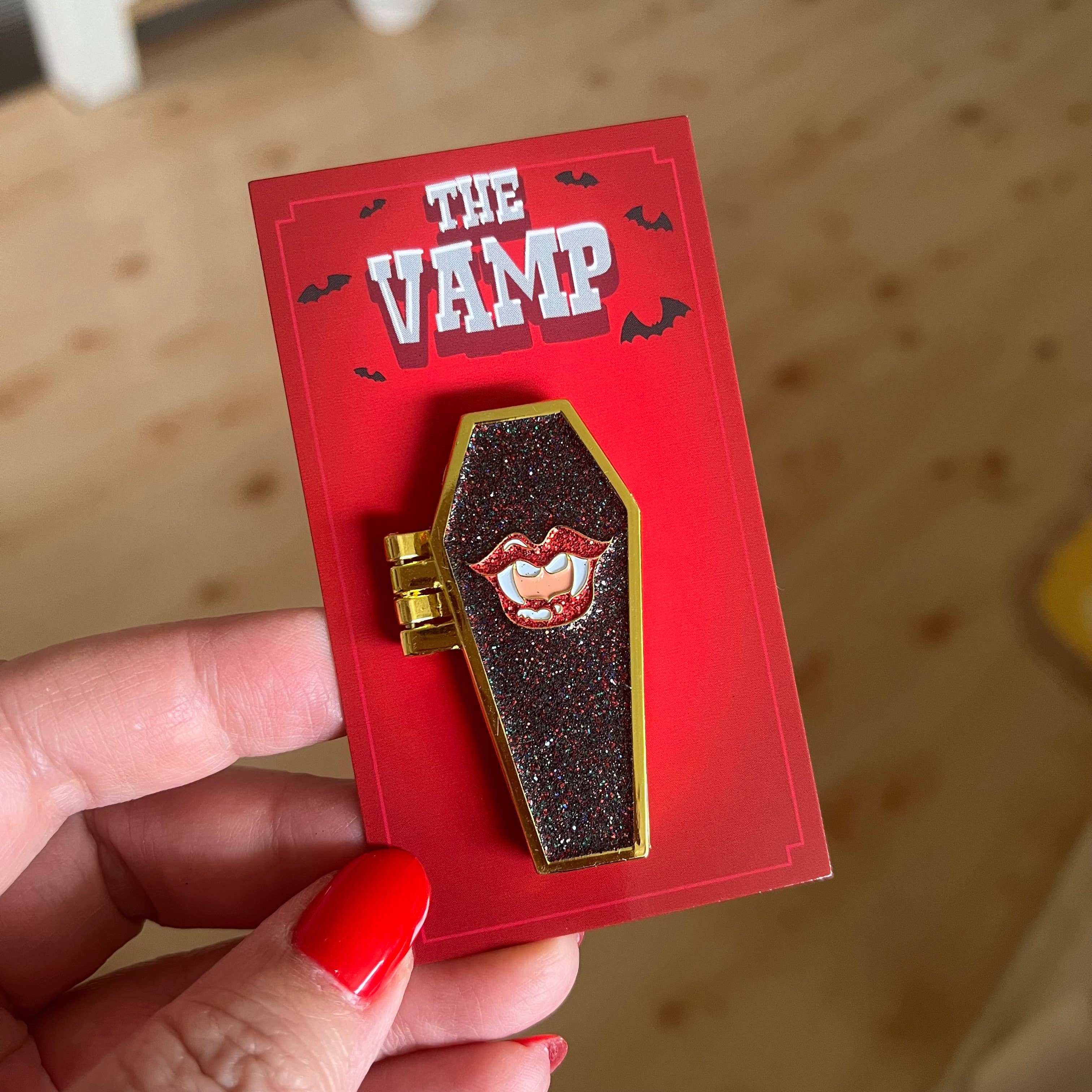 The Vamp, pin, photo 3 of 4