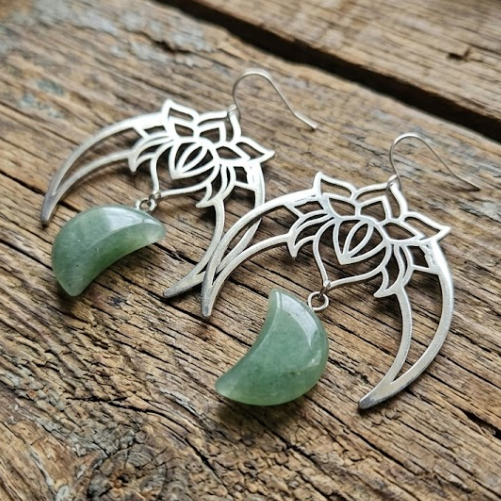 Aventurine Lotus Moon, photo 1 of 2