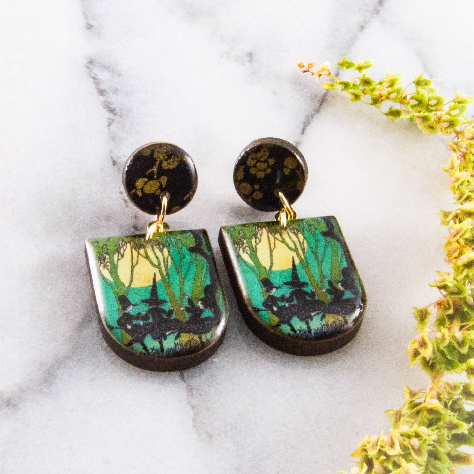 Green Witches Drops, photo 1 of 2