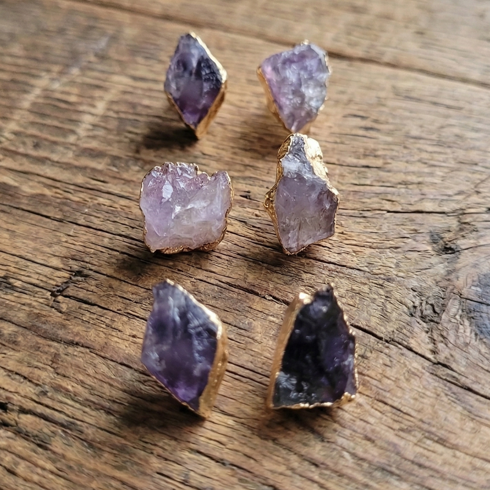 Raw Amethyst Stud Gold-Plated, photo 2 of 3