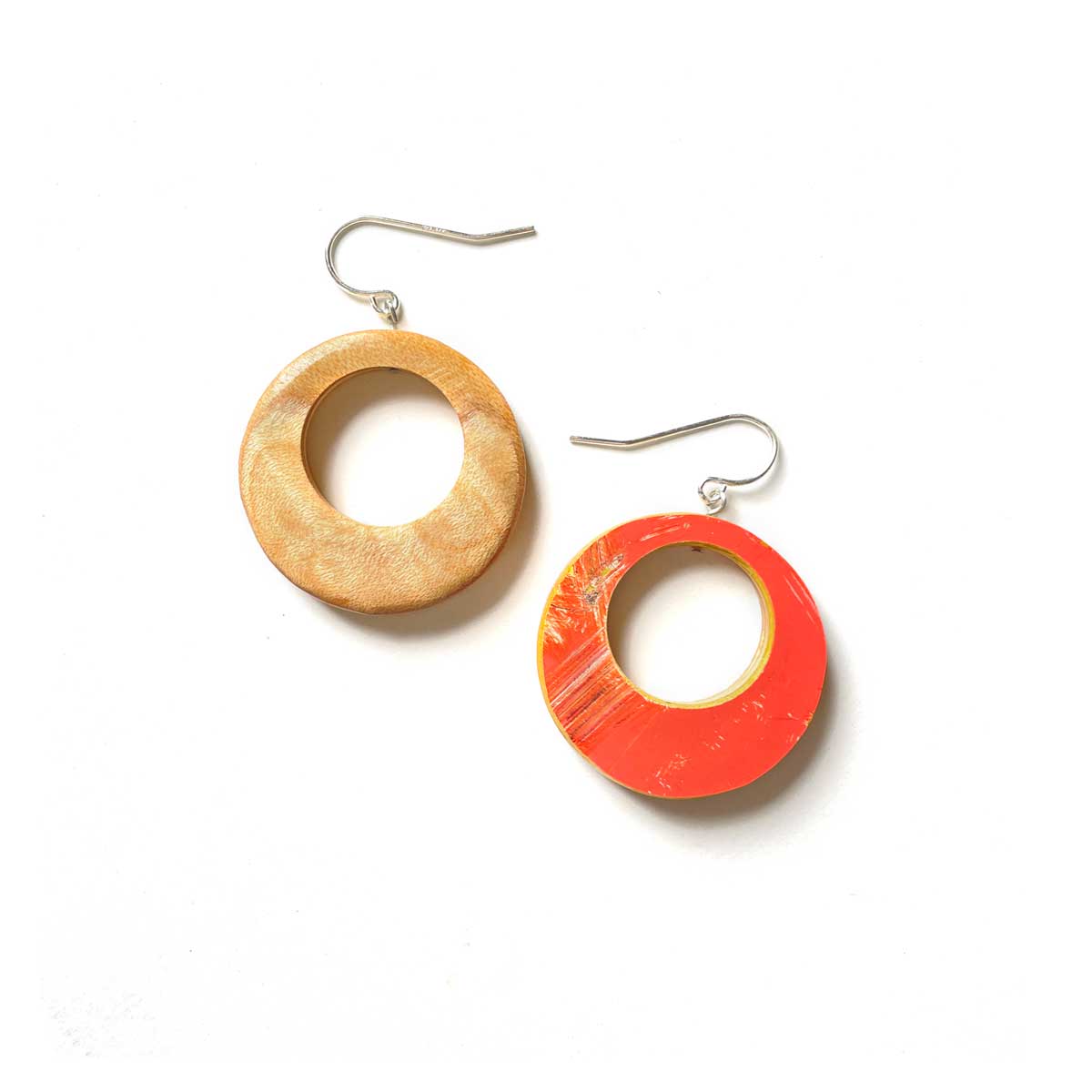 Mini Hoops, photo 2 of 3