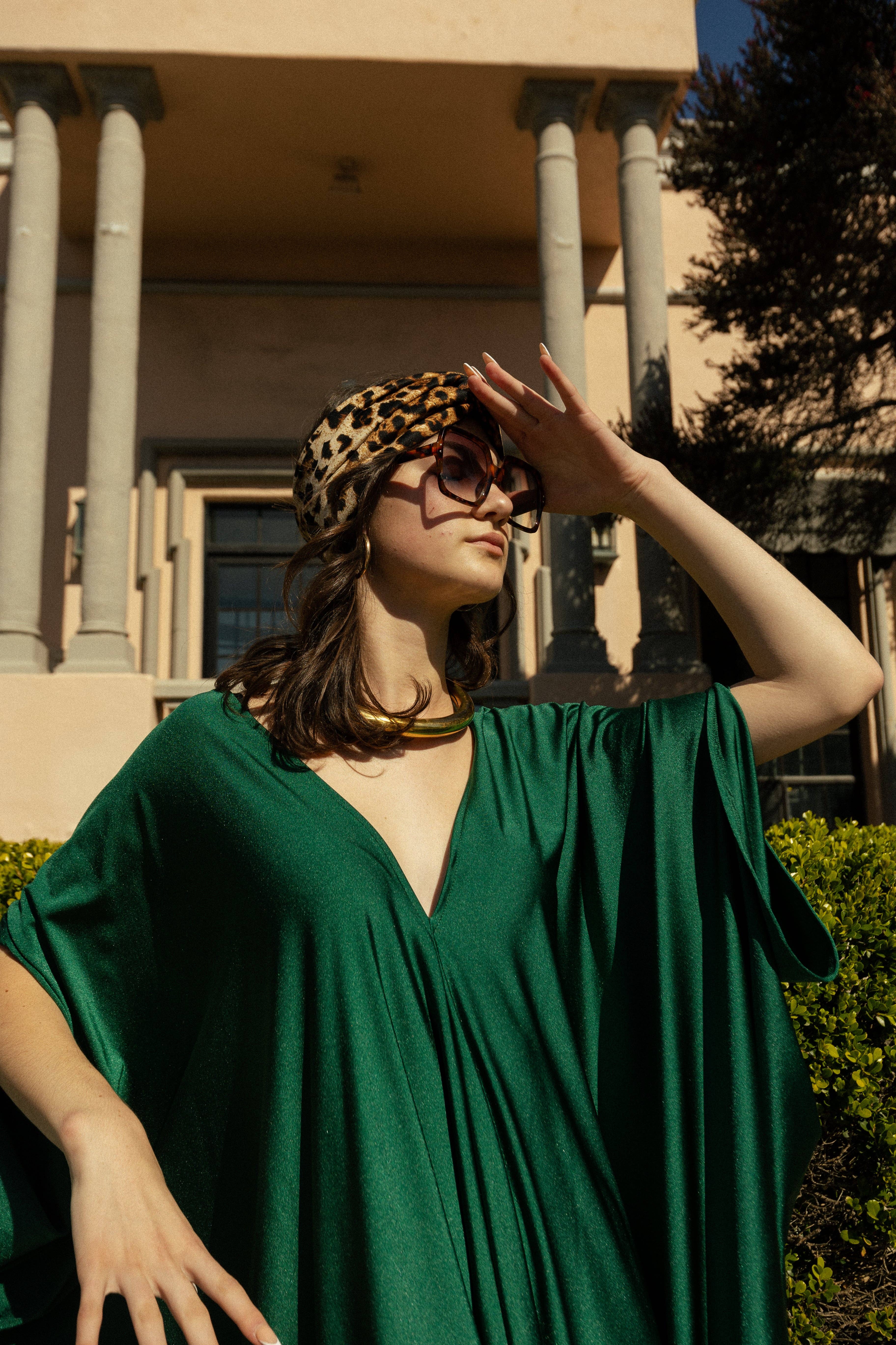 Huntress Caftan Kaftan - green, photo 2 of 7