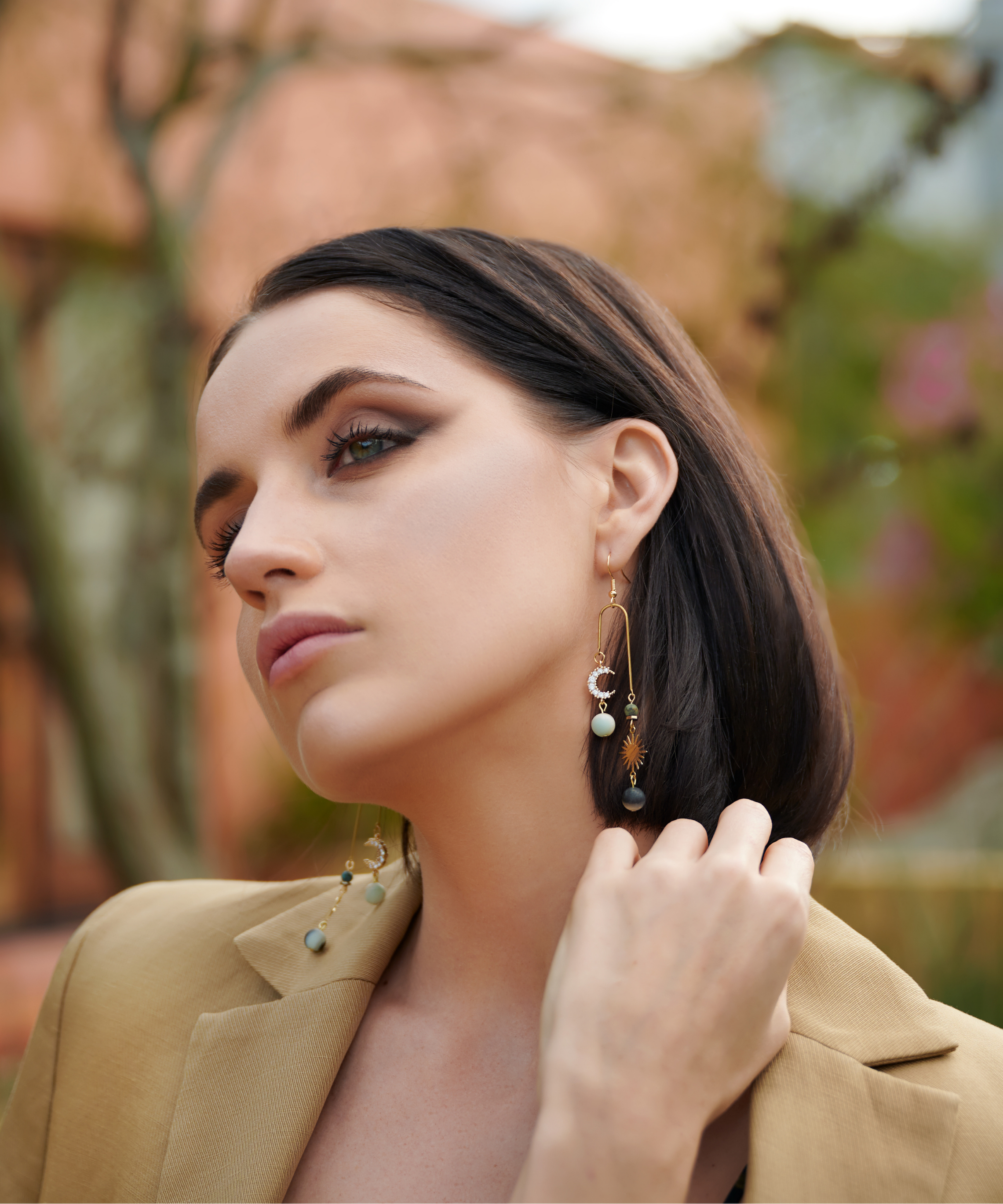 The Tayen Earring, photo 4 of 8