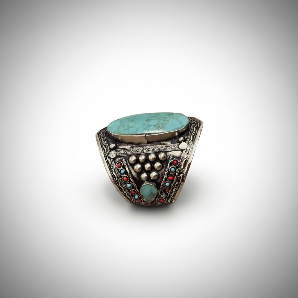 Turquoise silver cuff, photo 2 of 3