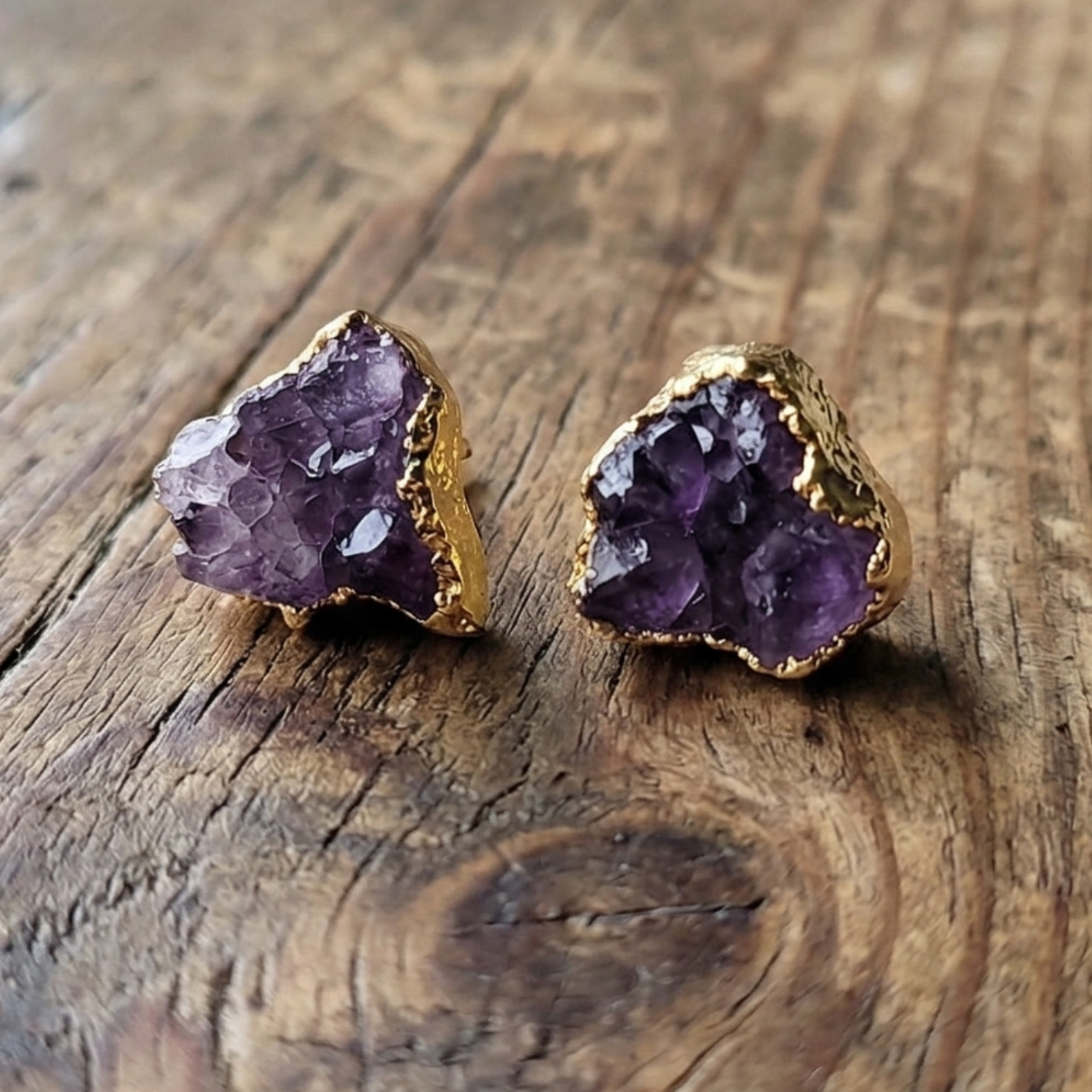 Raw Amethyst Stud Gold-Plated, photo 1 of 3