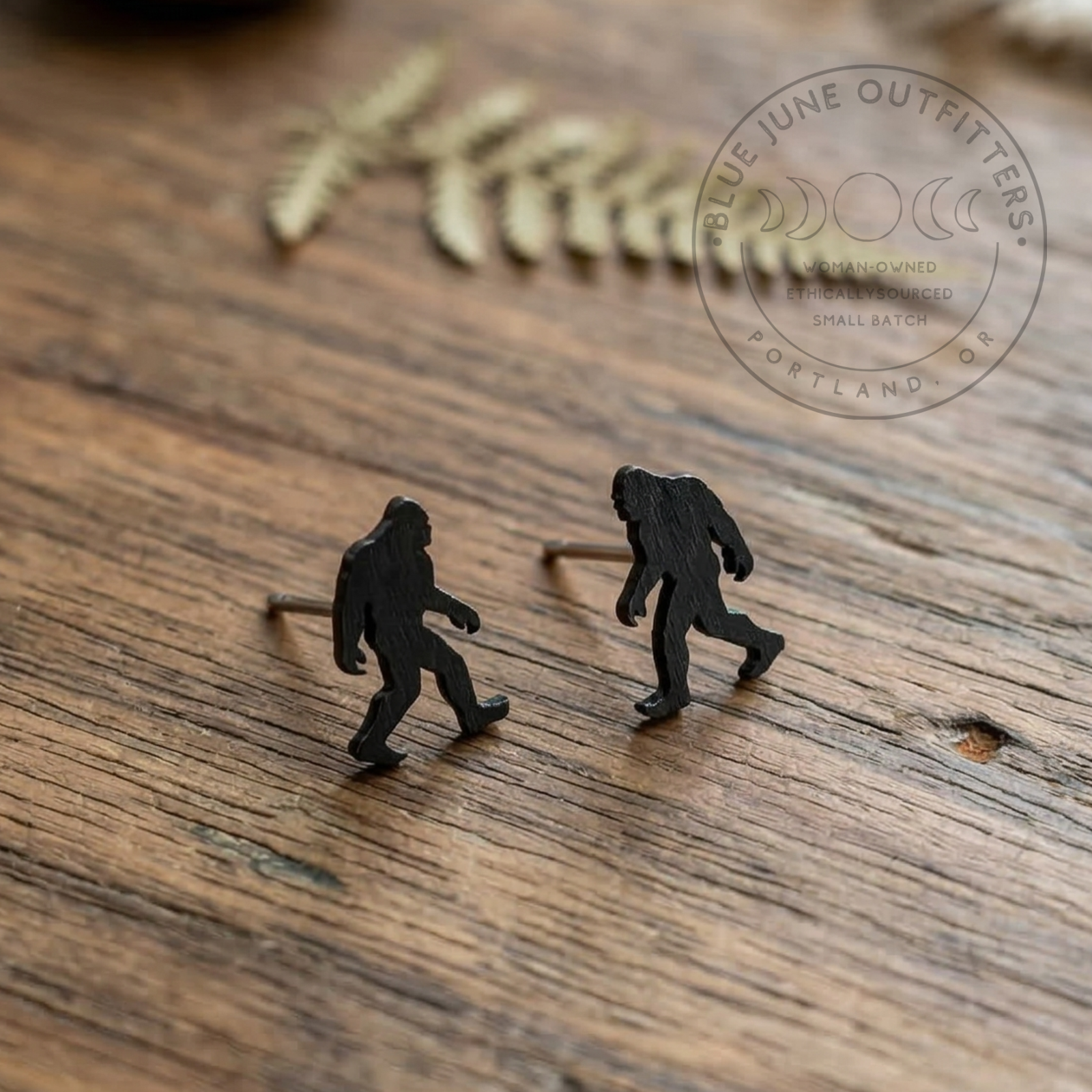 Bigfoot stainless steel stud, photo 1 of 5