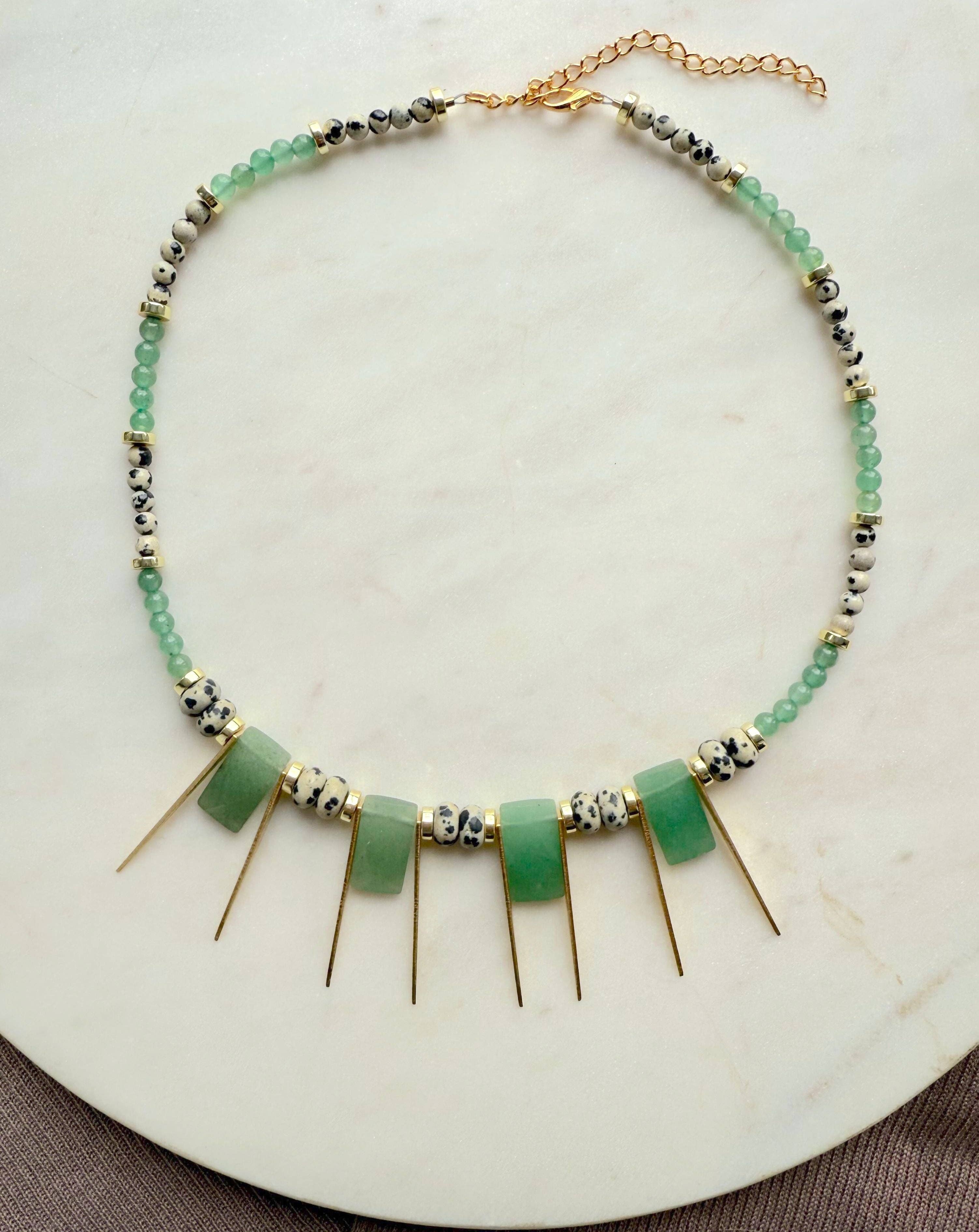 The Clover Necklace, photo 4 of 8