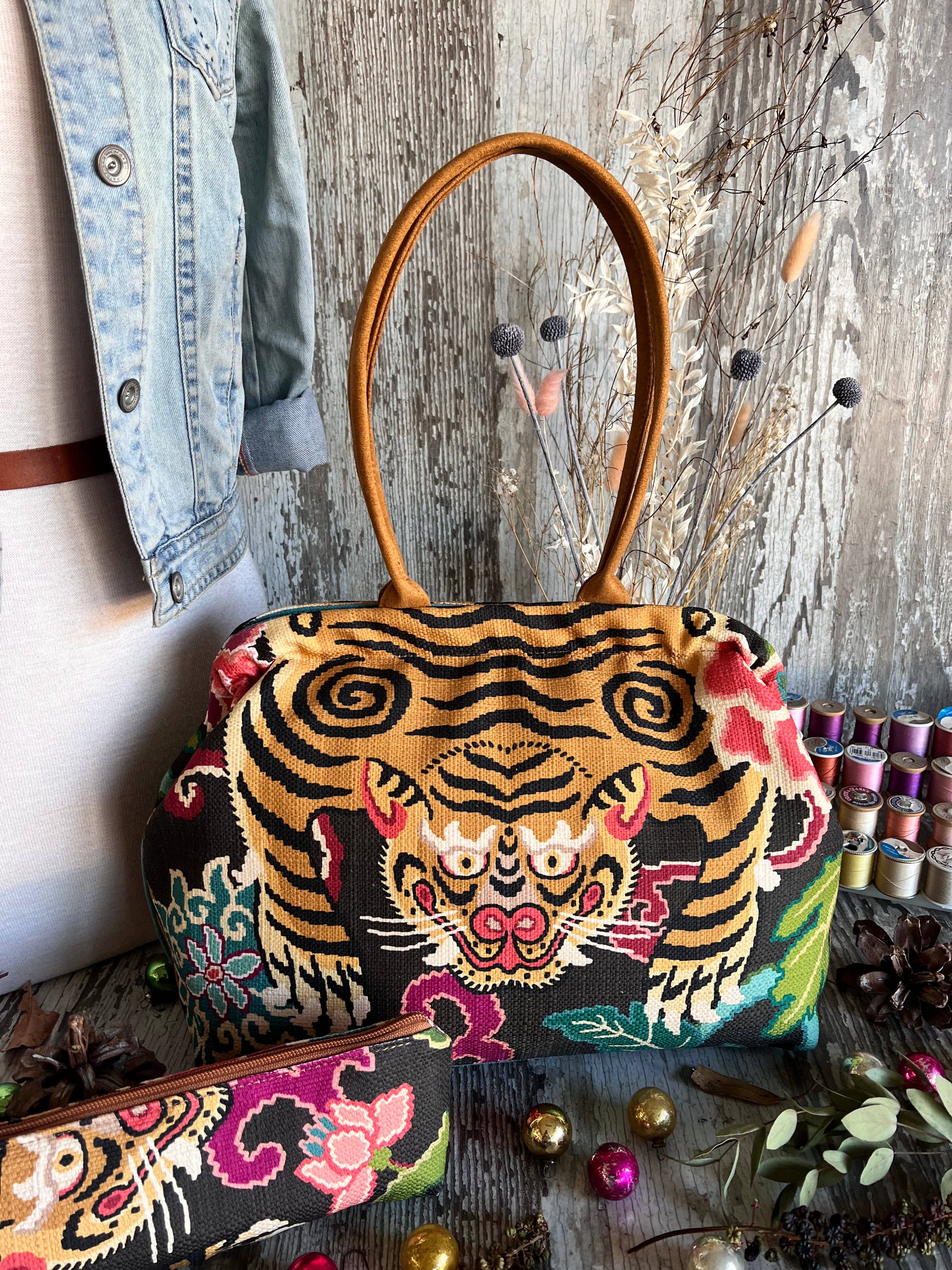 Medium Mary Poppins Snap Frame Bag, photo 3 of 3