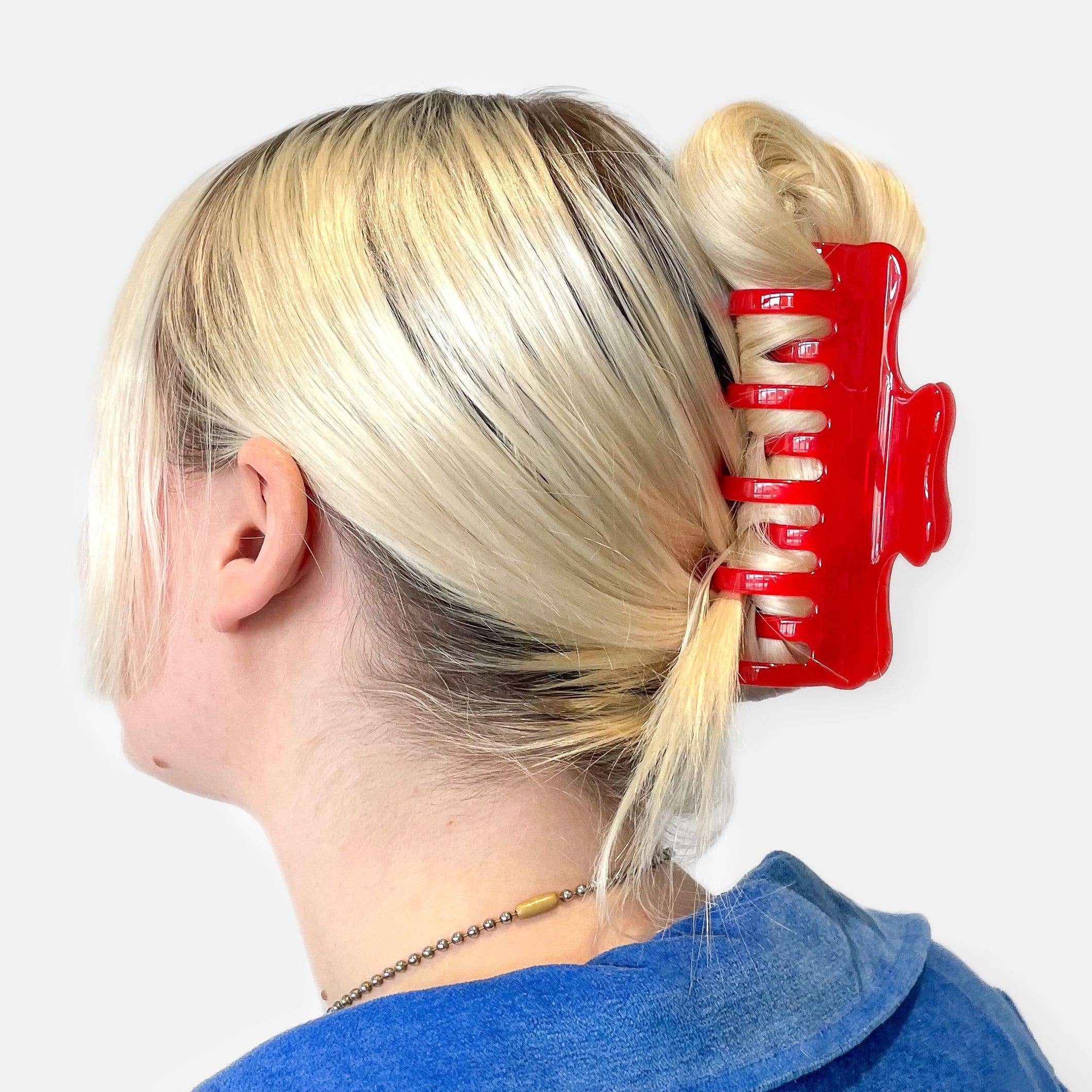 Jojo Claw in Large Candy Red, photo 2 of 4