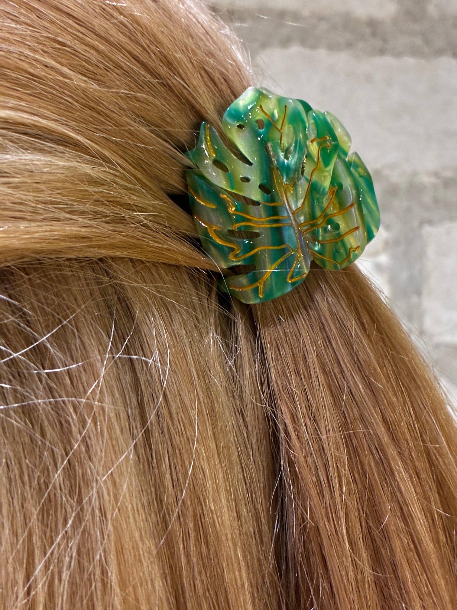 MINI MONSTERA HAIR CLAW, photo 6 of 7